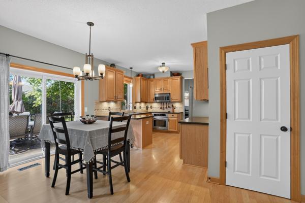 View of Residential at 1034 Earley Lake Place, Burnsville MN 55306, Burnsville (9 of 32) - Mike Wilen | Minnesota Team Real Estate