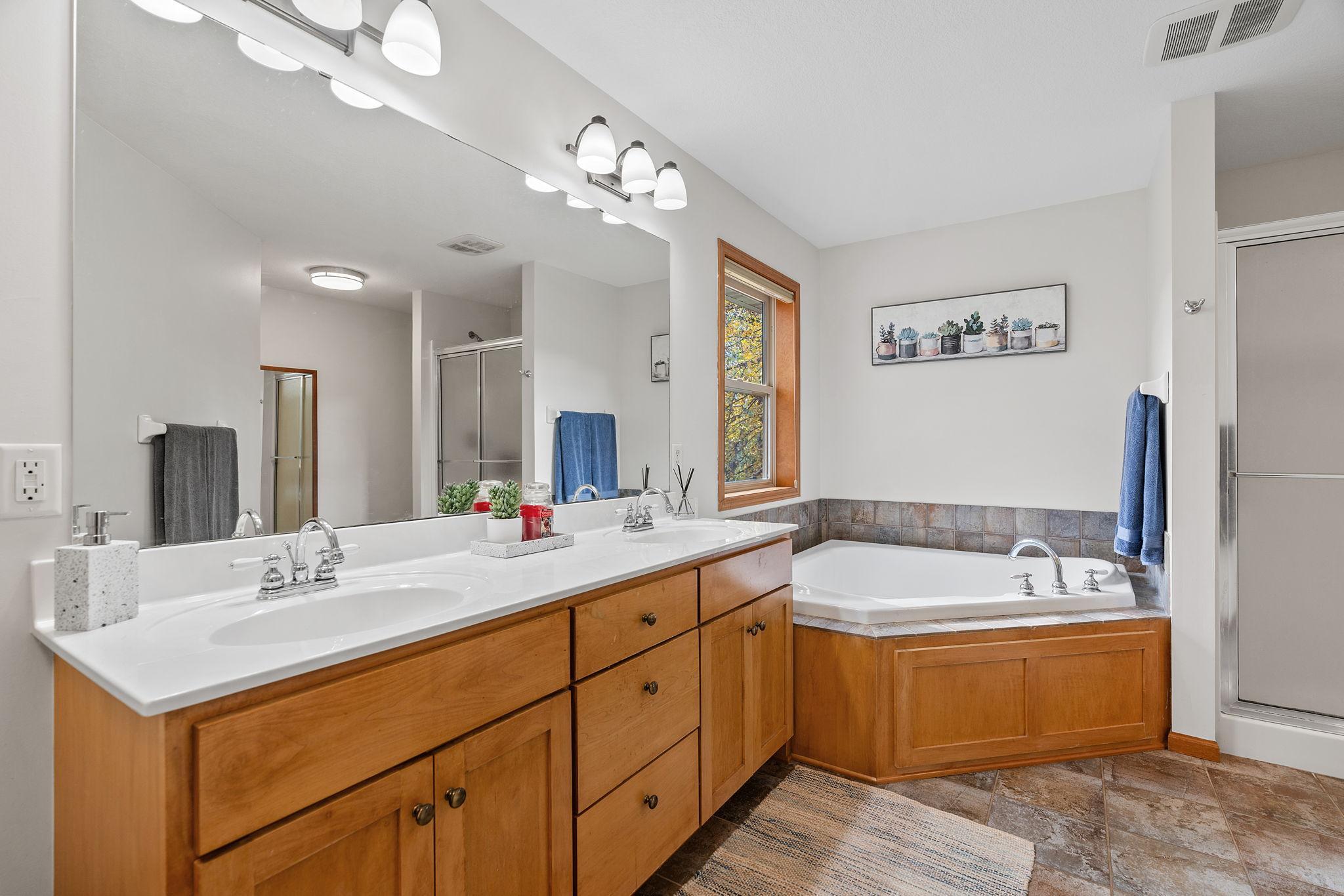 View of Residential at 18615 Irvine Trail, Lakeville MN 55044, Lakeville (40 of 68) - Mike Wilen | Minnesota Team Real Estate