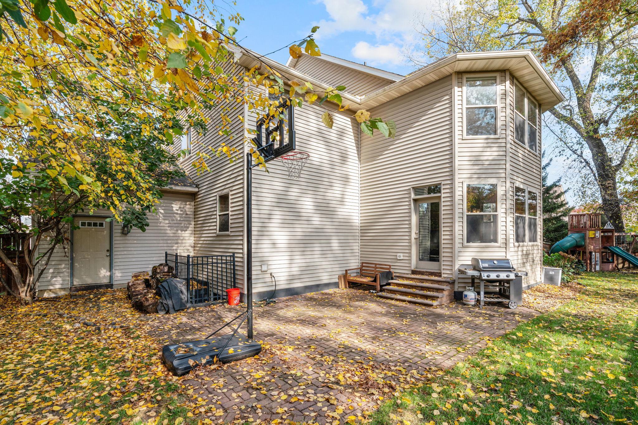 View of Residential at 18615 Irvine Trail, Lakeville MN 55044, Lakeville (7 of 68) - Mike Wilen | Minnesota Team Real Estate
