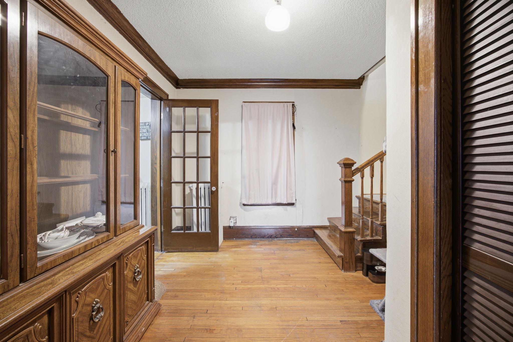 View of Residential at 990 Jameson Street, Saint Paul MN 55103, Saint Paul (17 of 34) - Mike Wilen | Minnesota Team Real Estate