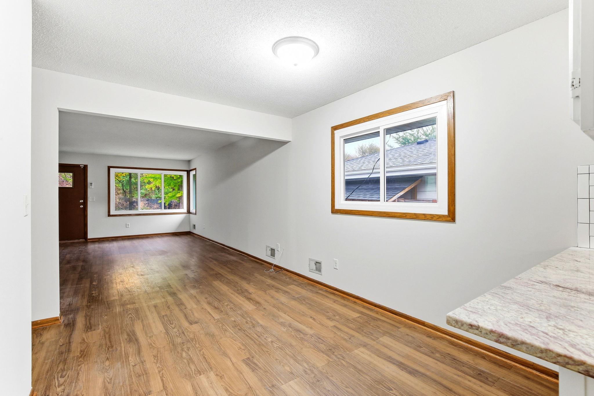 View of Residential at 936 Jefferson Avenue, Saint Paul MN 55102, Saint Paul (11 of 38) - Mike Wilen | Minnesota Team Real Estate