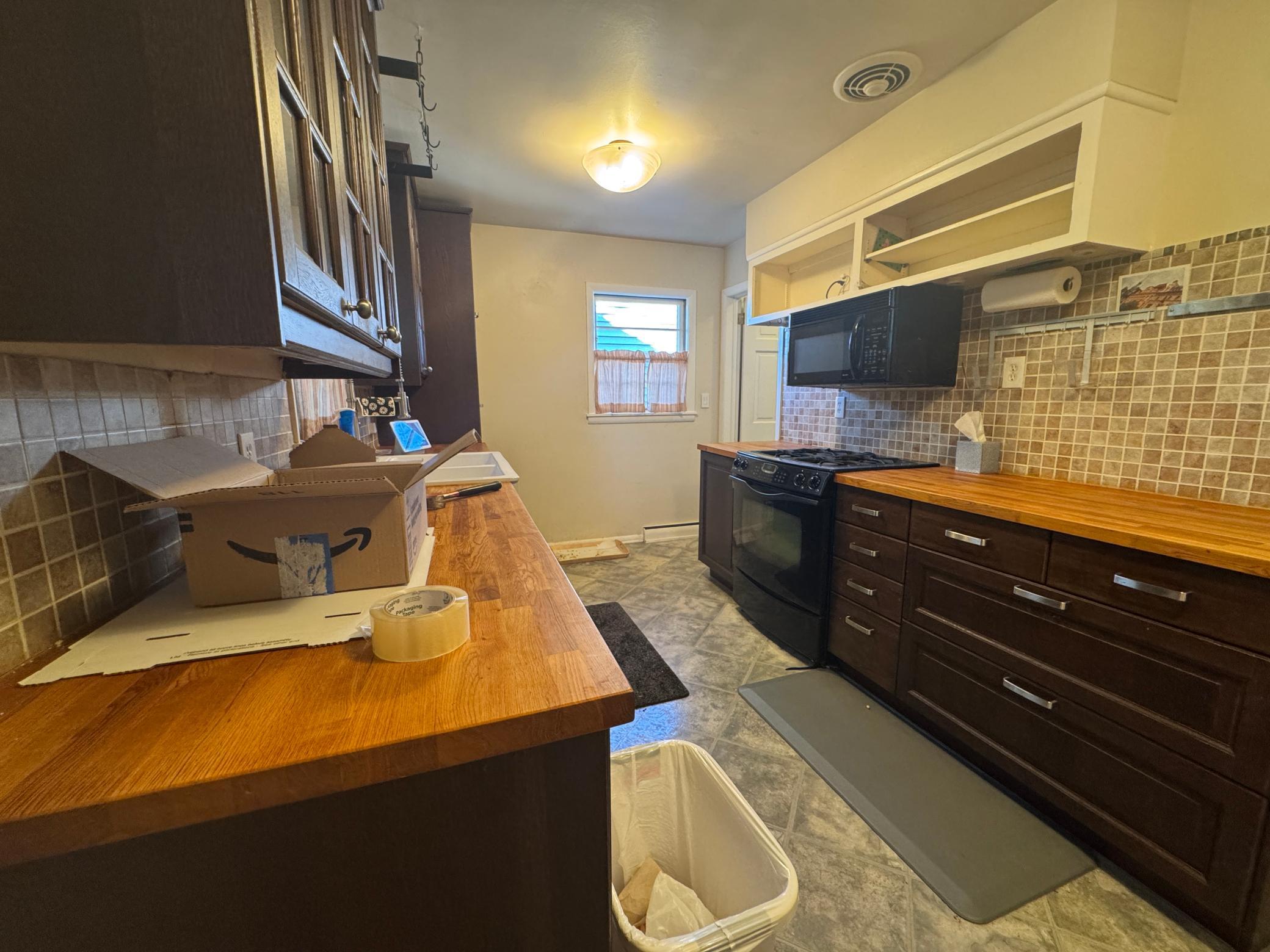 View of Residential at 8 Russell Avenue, Minneapolis MN 55405, Minneapolis (10 of 16) - Mike Wilen | Minnesota Team Real Estate