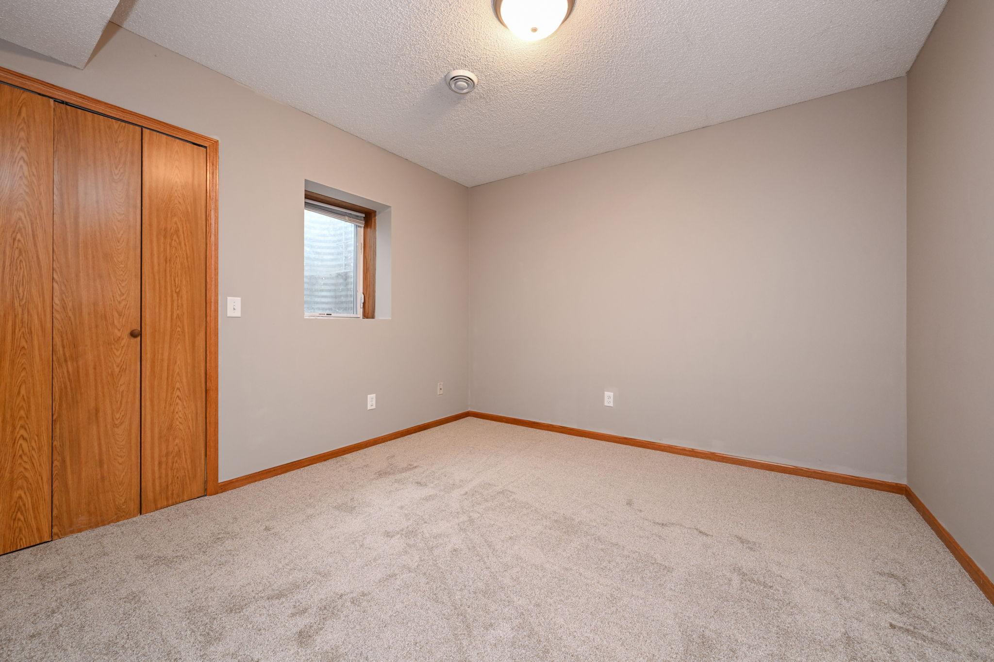 View of Residential at 1067 Fillmore Circle, Fridley MN 55432, Fridley (23 of 35) - Mike Wilen | Minnesota Team Real Estate