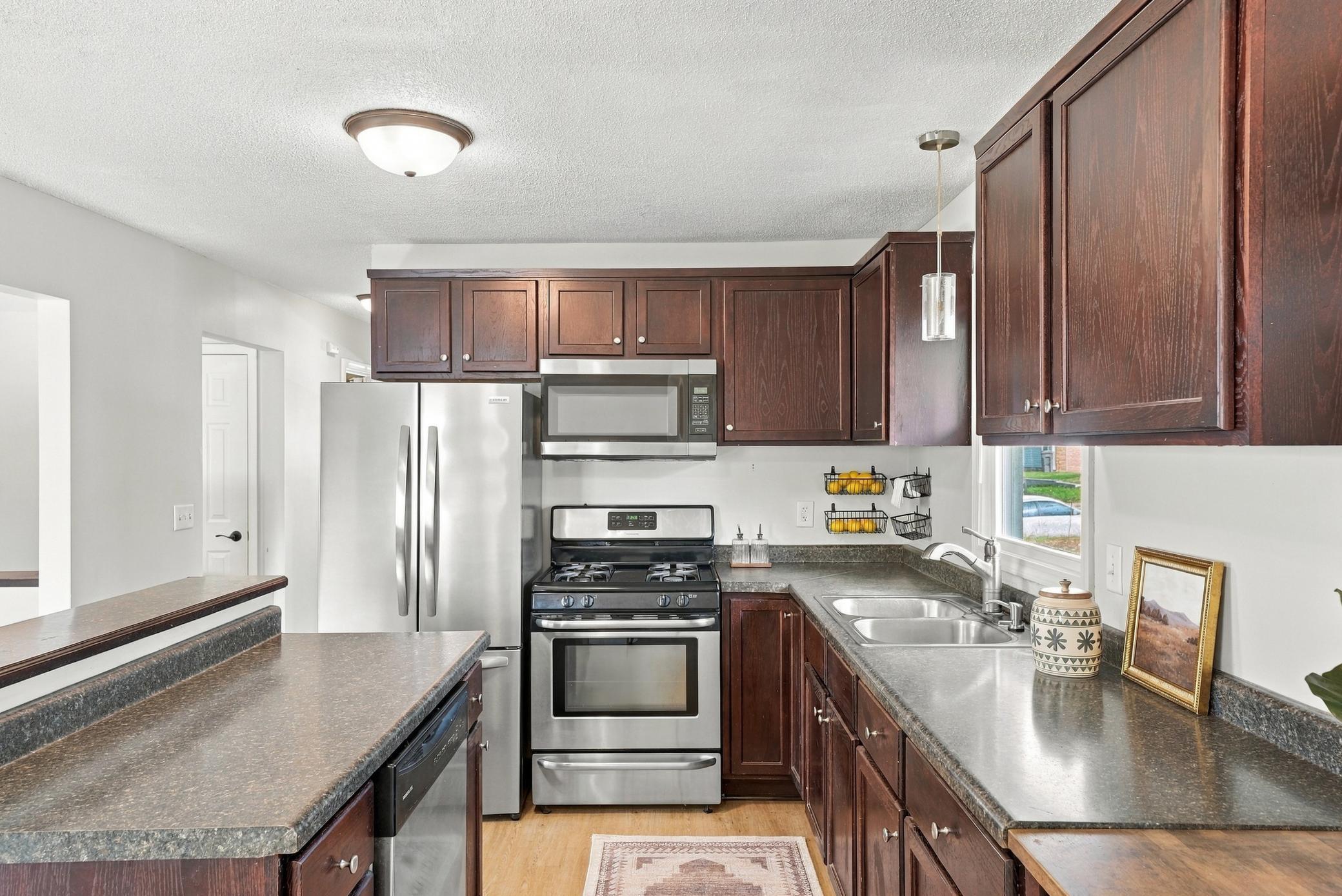 View of Residential at 1234 43 1/2 Avenue, Columbia Heights MN 55421, Columbia Heights (16 of 52) - Mike Wilen | Minnesota Team Real Estate