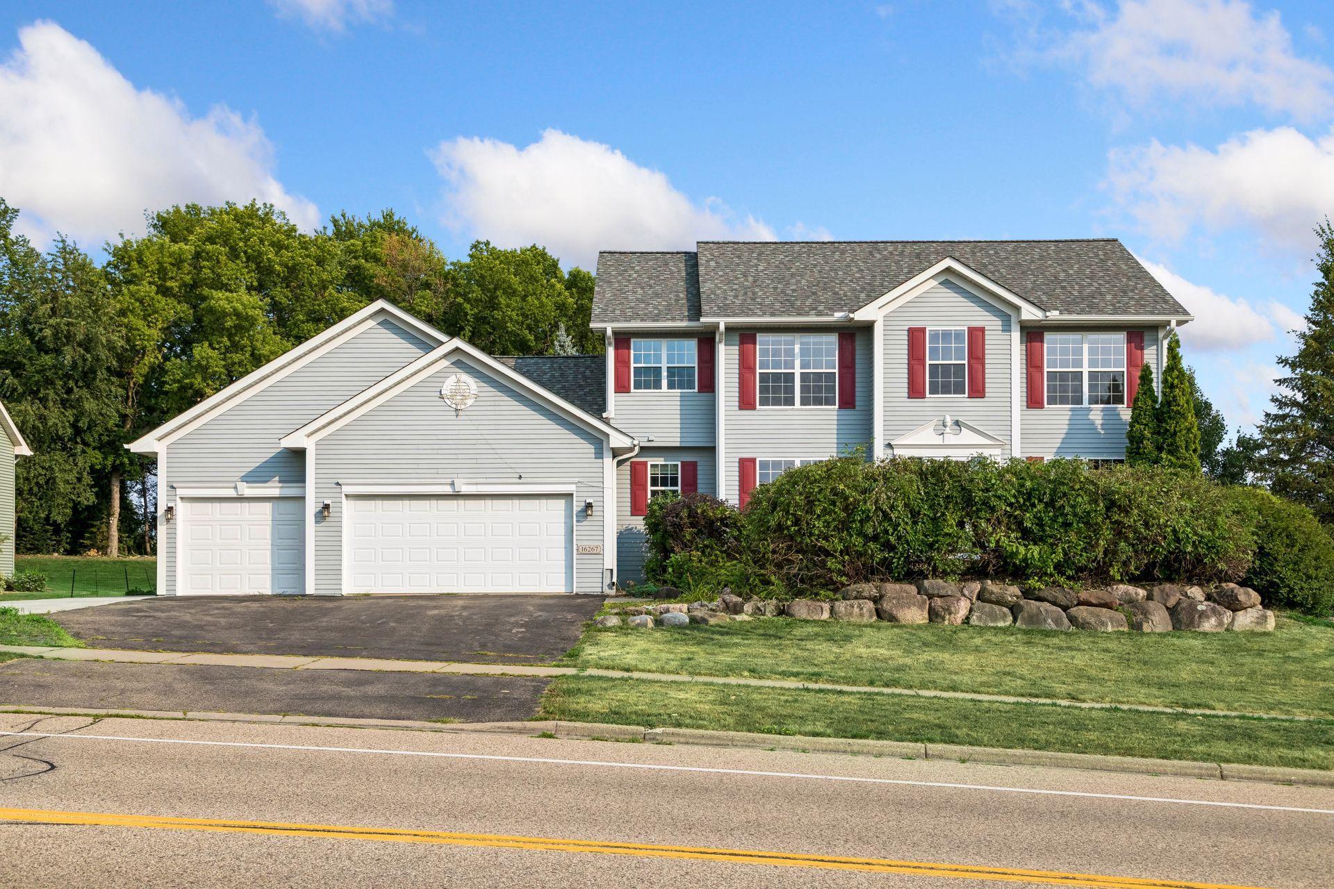 View of Single Family at 16267 Griffon Trail, Lakeville - Mike Wilen | Minnesota Team Real Estate