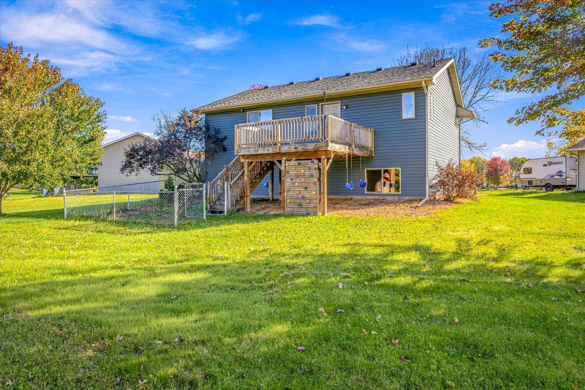 View of Residential at 1576 Cedar Drive, Cambridge MN 55008, Cambridge (18 of 20) - Mike Wilen | Minnesota Team Real Estate