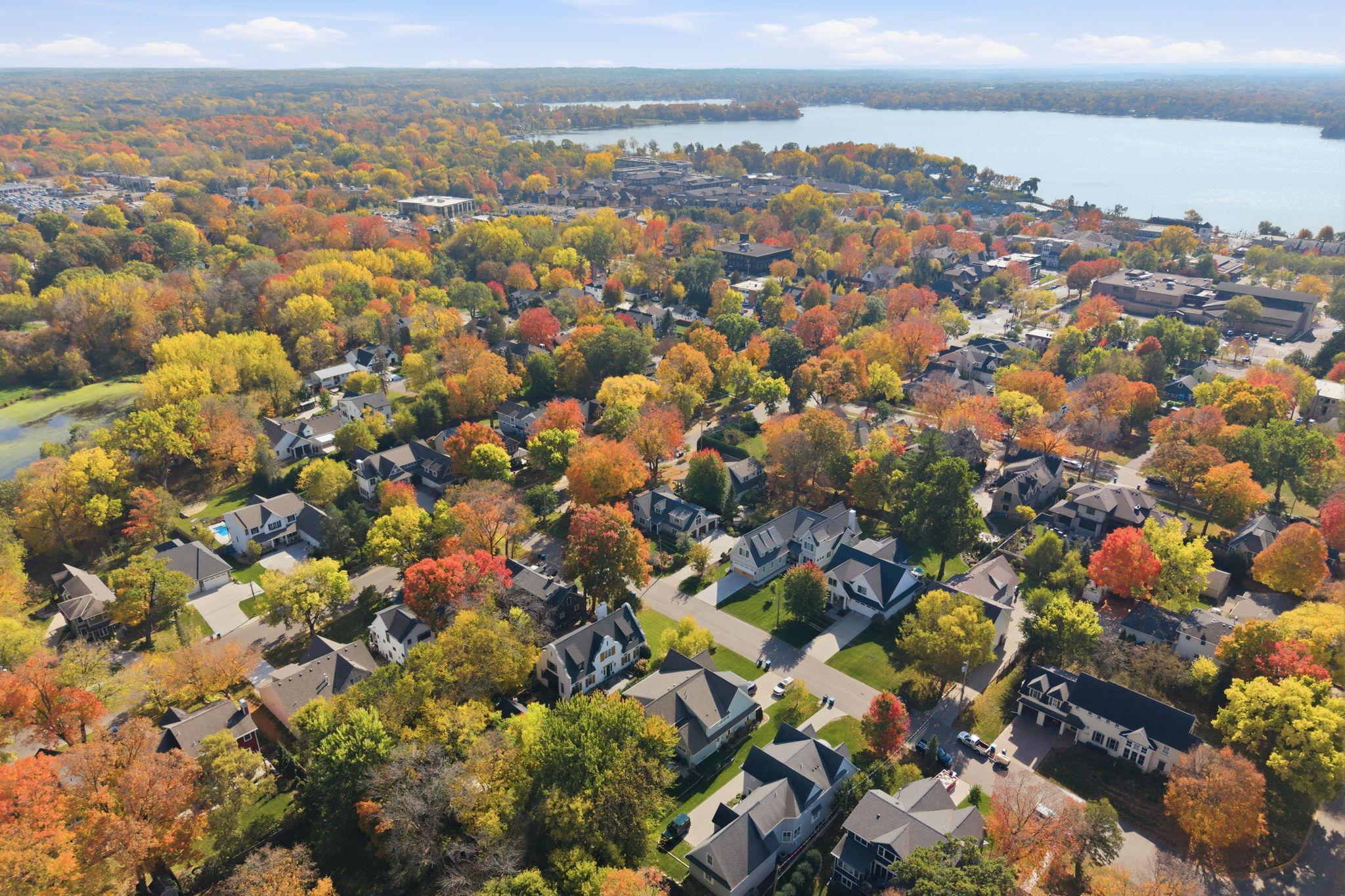 View of Residential at 233 Broadway Avenue, Wayzata MN 55391, Wayzata (21 of 27) - Mike Wilen | Minnesota Team Real Estate