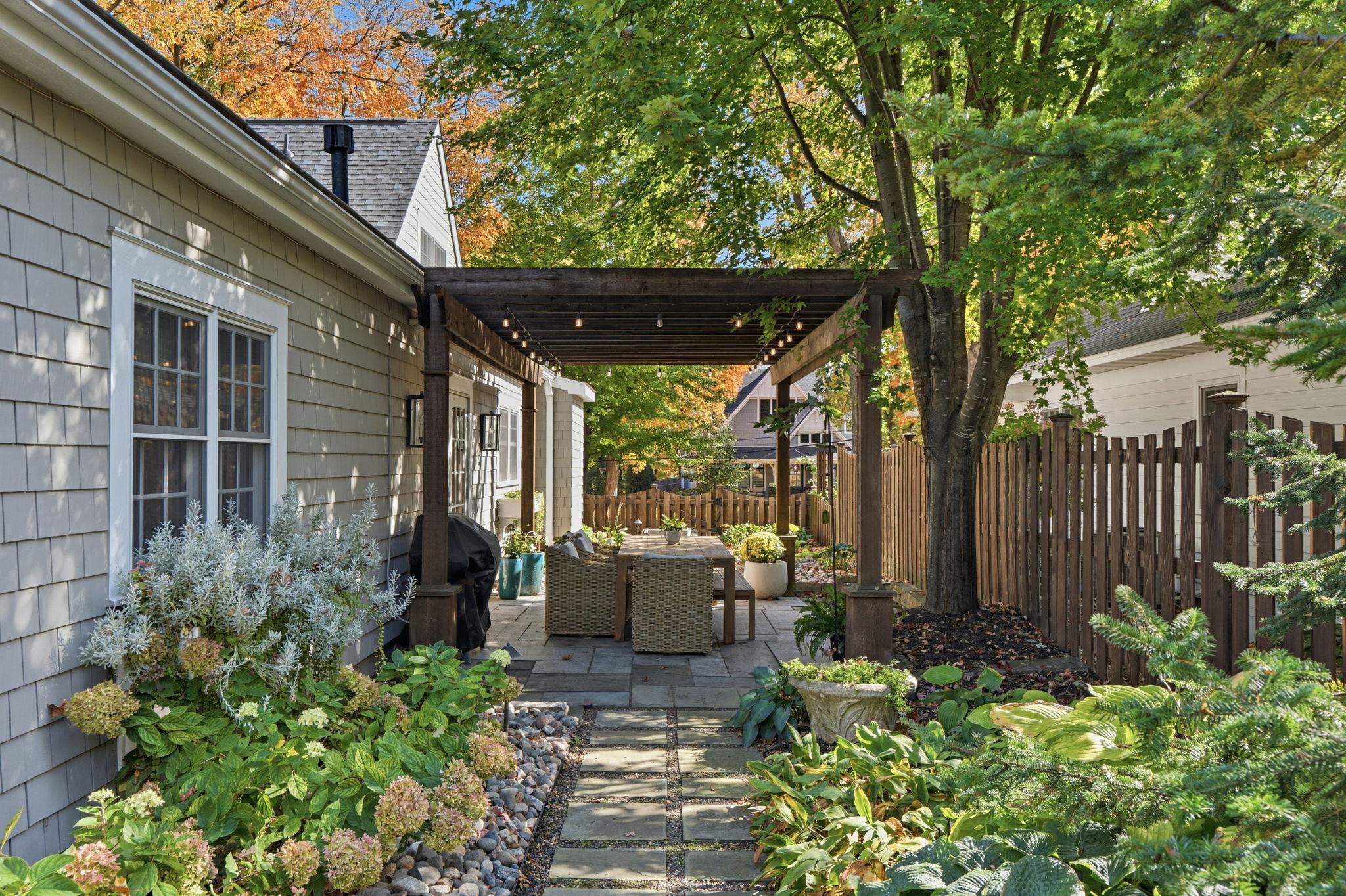 View of Residential at 233 Broadway Avenue, Wayzata MN 55391, Wayzata (5 of 27) - Mike Wilen | Minnesota Team Real Estate
