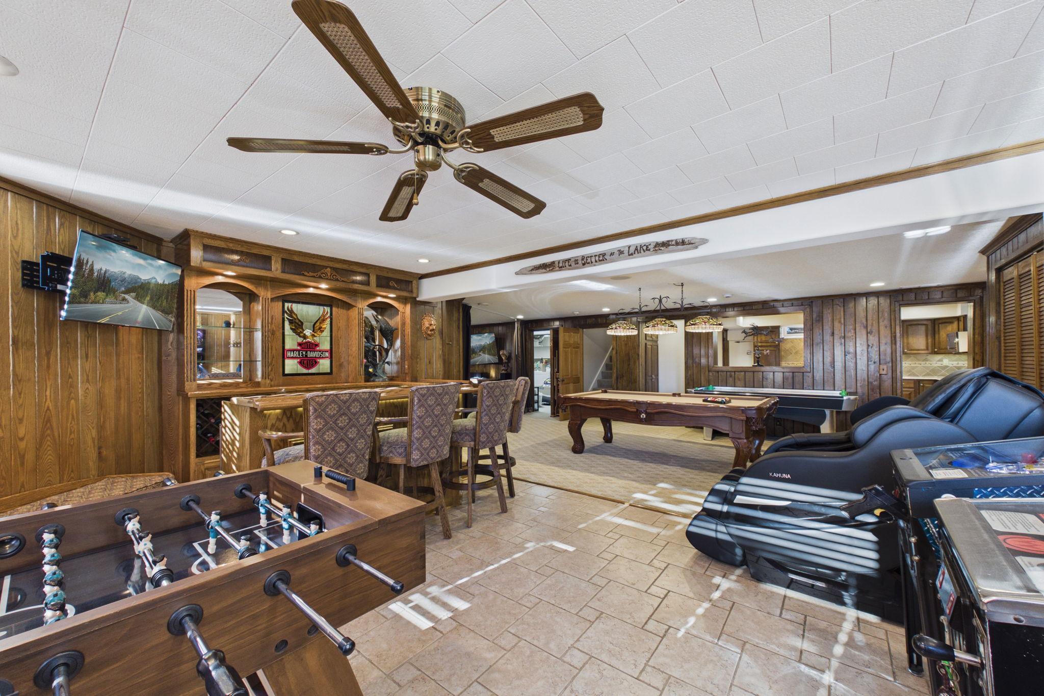 View of Residential at 154 Twin Lake Boulevard, Little Canada MN 55127, Little Canada (52 of 61) - Mike Wilen | Minnesota Team Real Estate