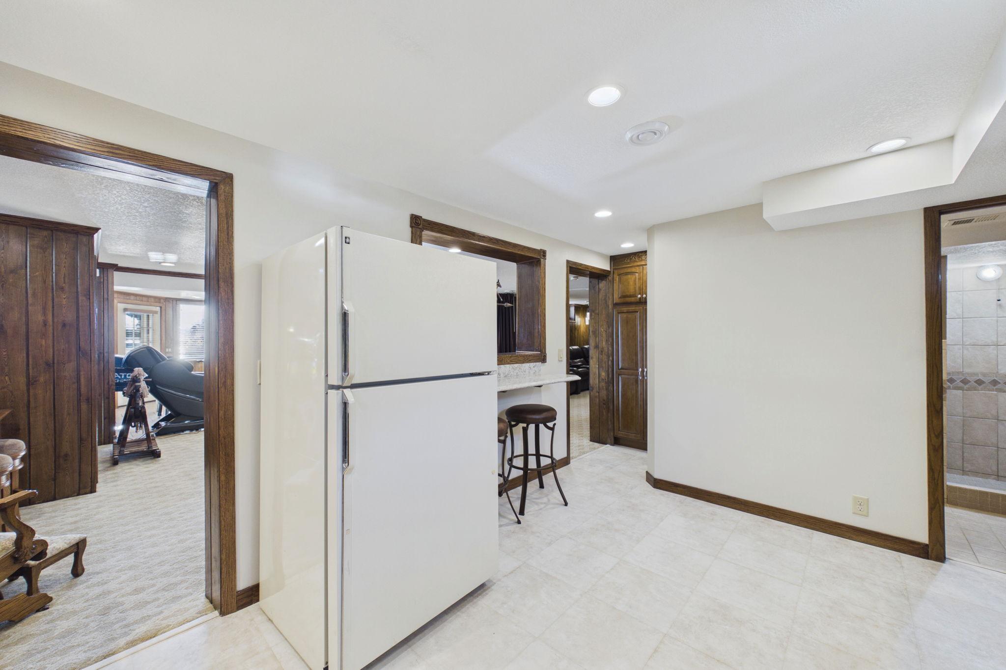 View of Residential at 154 Twin Lake Boulevard, Little Canada MN 55127, Little Canada (47 of 61) - Mike Wilen | Minnesota Team Real Estate