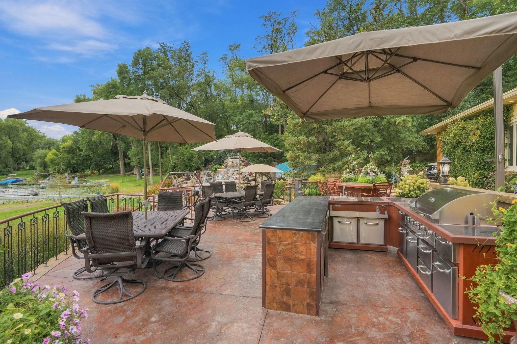 View of Residential at 154 Twin Lake Boulevard, Little Canada MN 55127, Little Canada (5 of 61) - Mike Wilen | Minnesota Team Real Estate